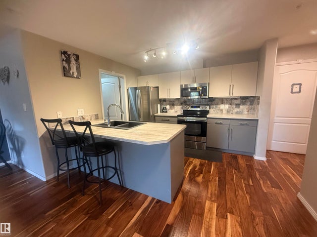 230 592 Hooke Road, Edmonton