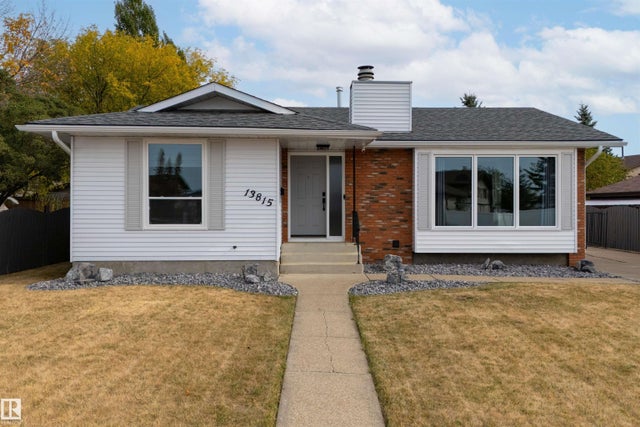 13815 35 St Nw, Edmonton