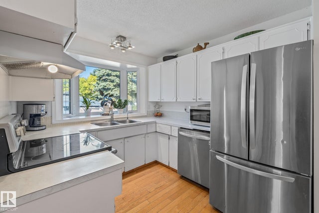 18 Burnham Avenue, St. Albert