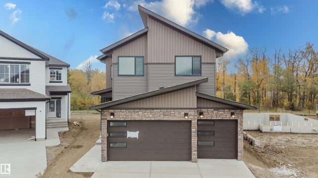 21112 26 Avenue, Edmonton