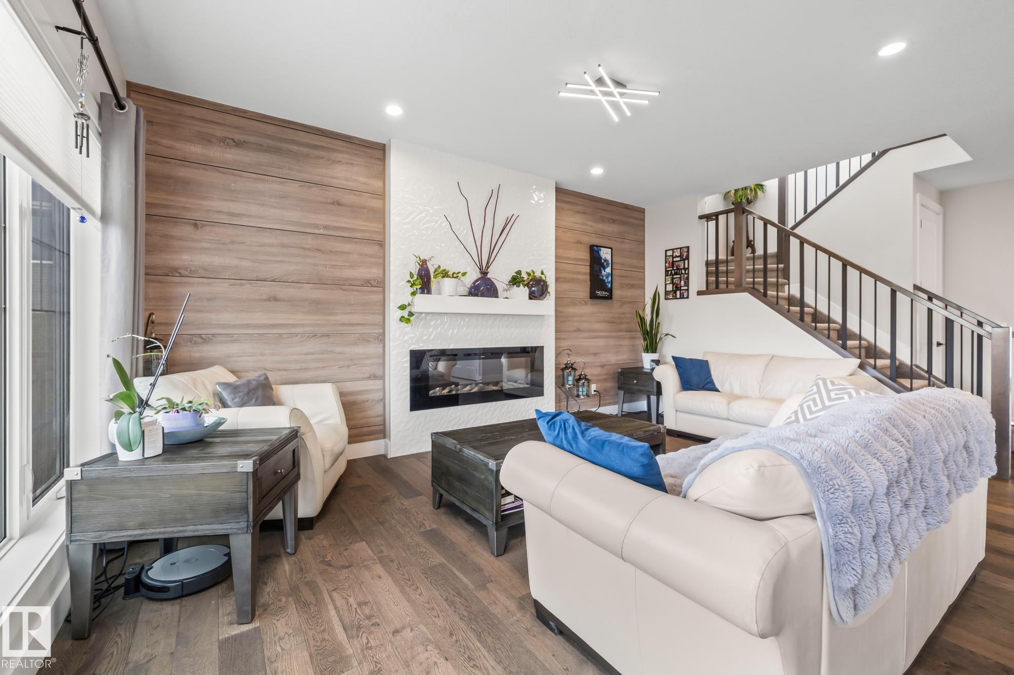 Photo of Listing #E4460819