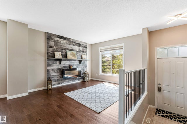 50 9151 Shaw Way Sw, Edmonton