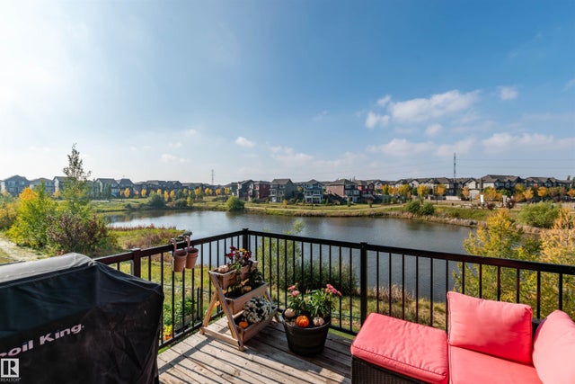 3805 Cherry Loop Sw, Edmonton