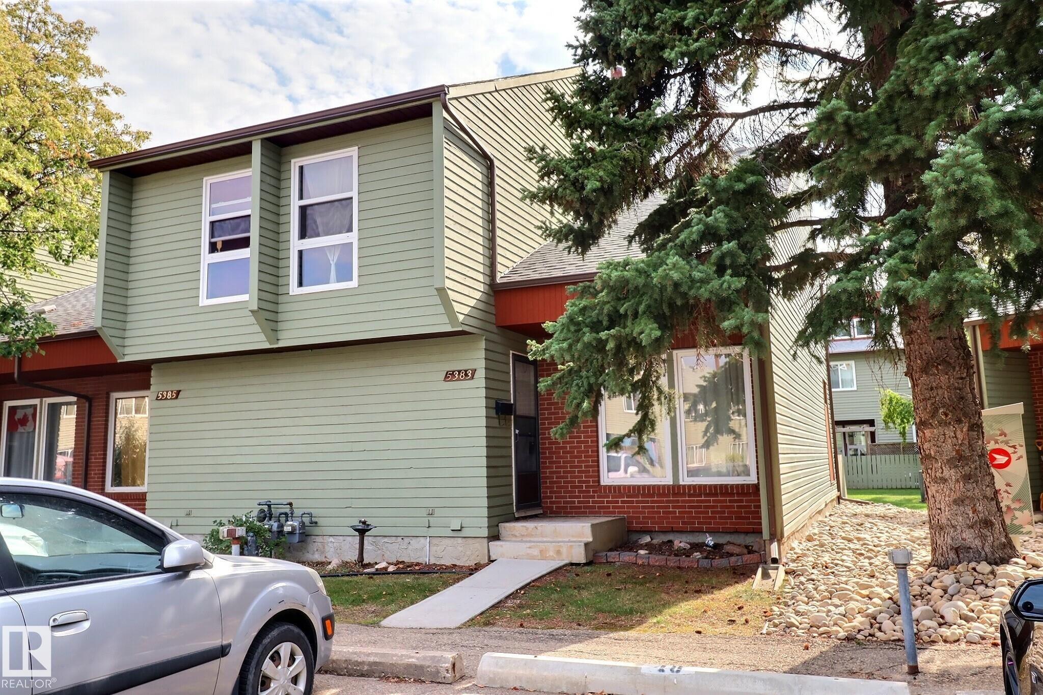 Home for Sale Located at 5383 Hill View Crescent Northwest, Edmonton, AB