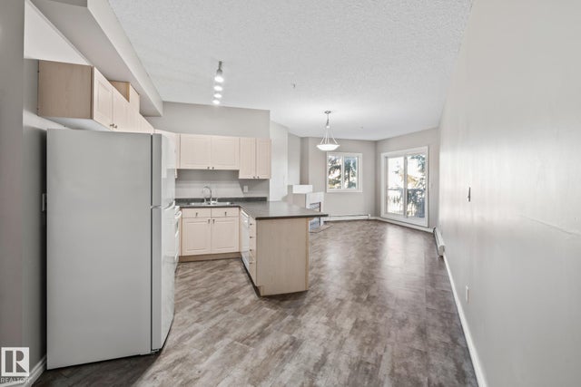 303 10118 95 Street Nw, Edmonton