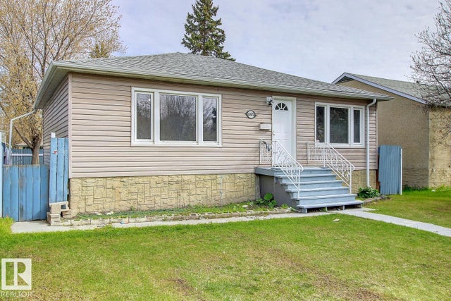 10682 61 Avenue Nw, Edmonton