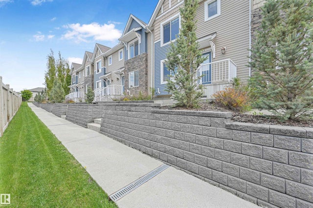 35 2922 Maple Way Nw, Edmonton
