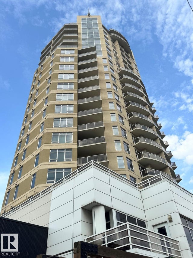 307 10388 105 Street Nw, Edmonton