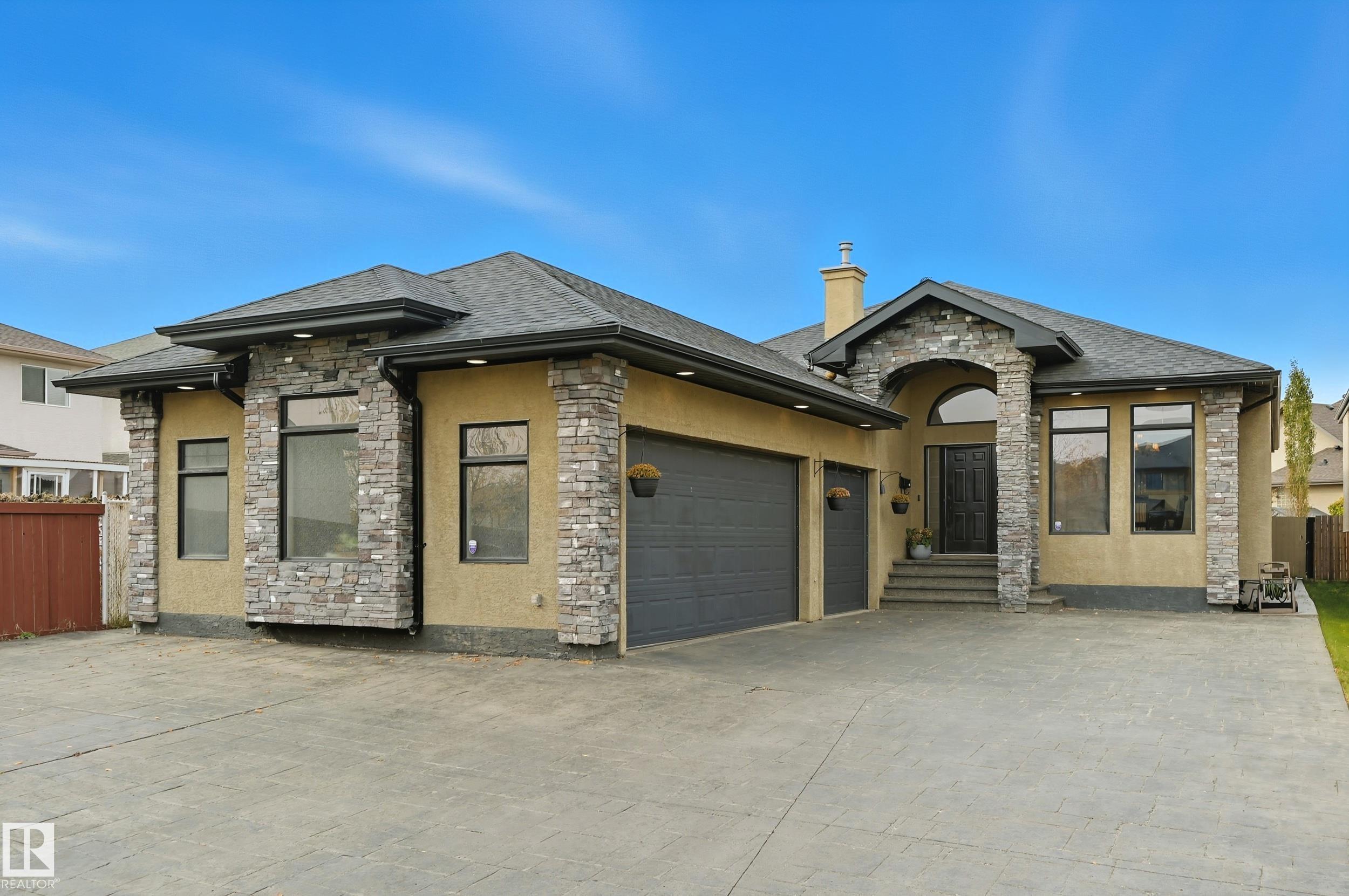 Photo of Listing #E4461230