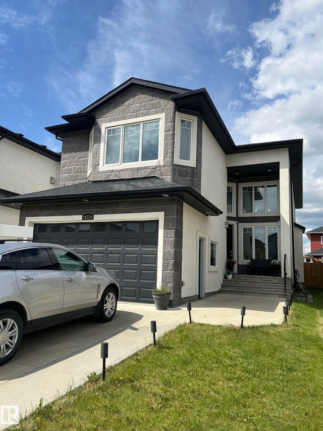 16724 61 Street Nw, Edmonton