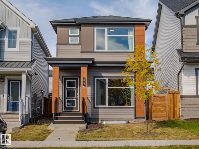 2957 Coughlan Green Green Sw, Edmonton