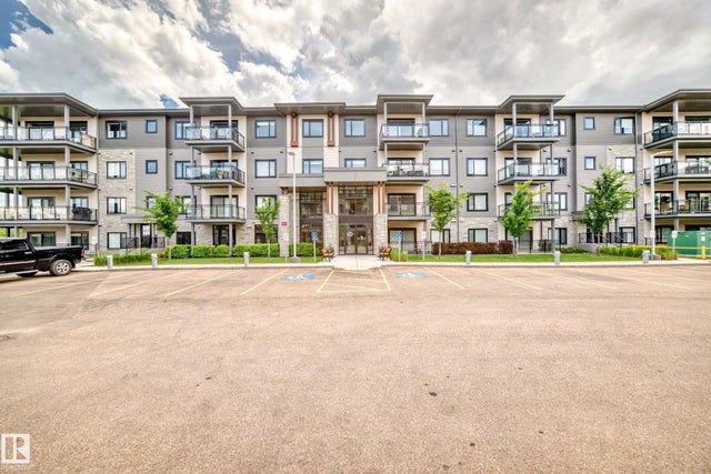 421 524 Griesbach Parade Nw, Edmonton