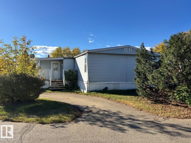 1126 10770 Winterburn Rd, Edmonton