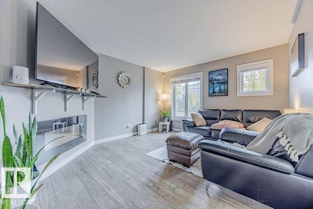 7386 Edgemont Way Nw, Edmonton