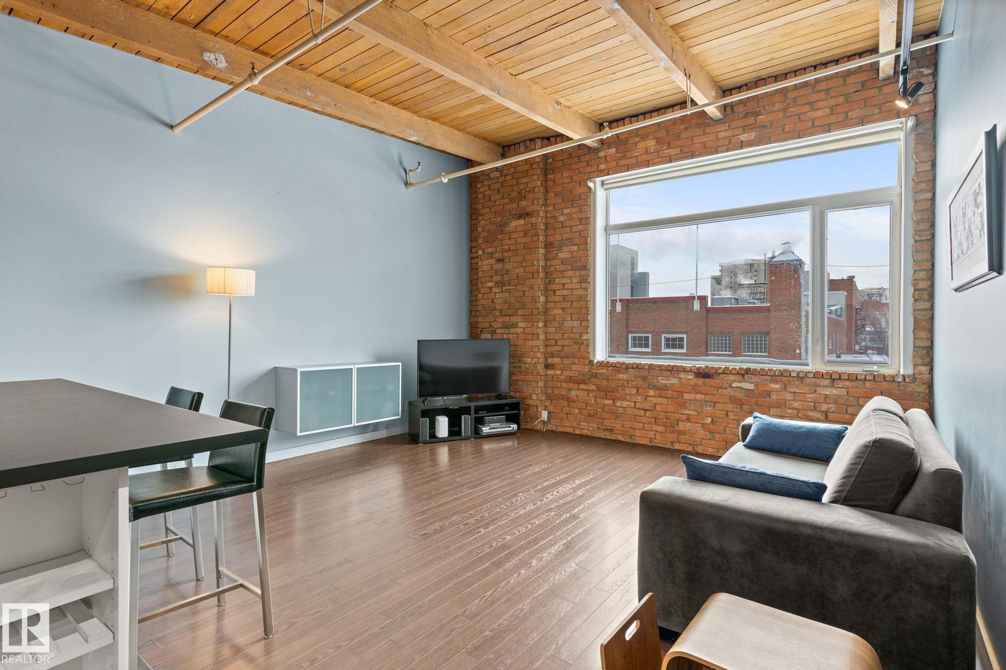 213 10309 107 Street, Edmonton