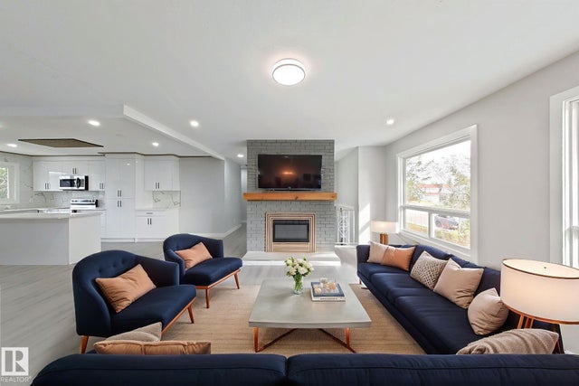 18429 91 Ave, Edmonton