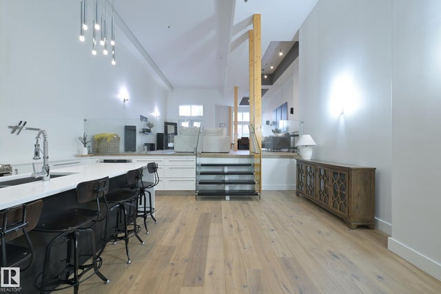 403 10154 103 Street Nw, Edmonton