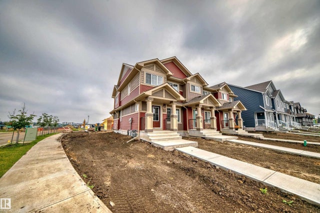 2 Elliot Wynd, Fort Saskatchewan