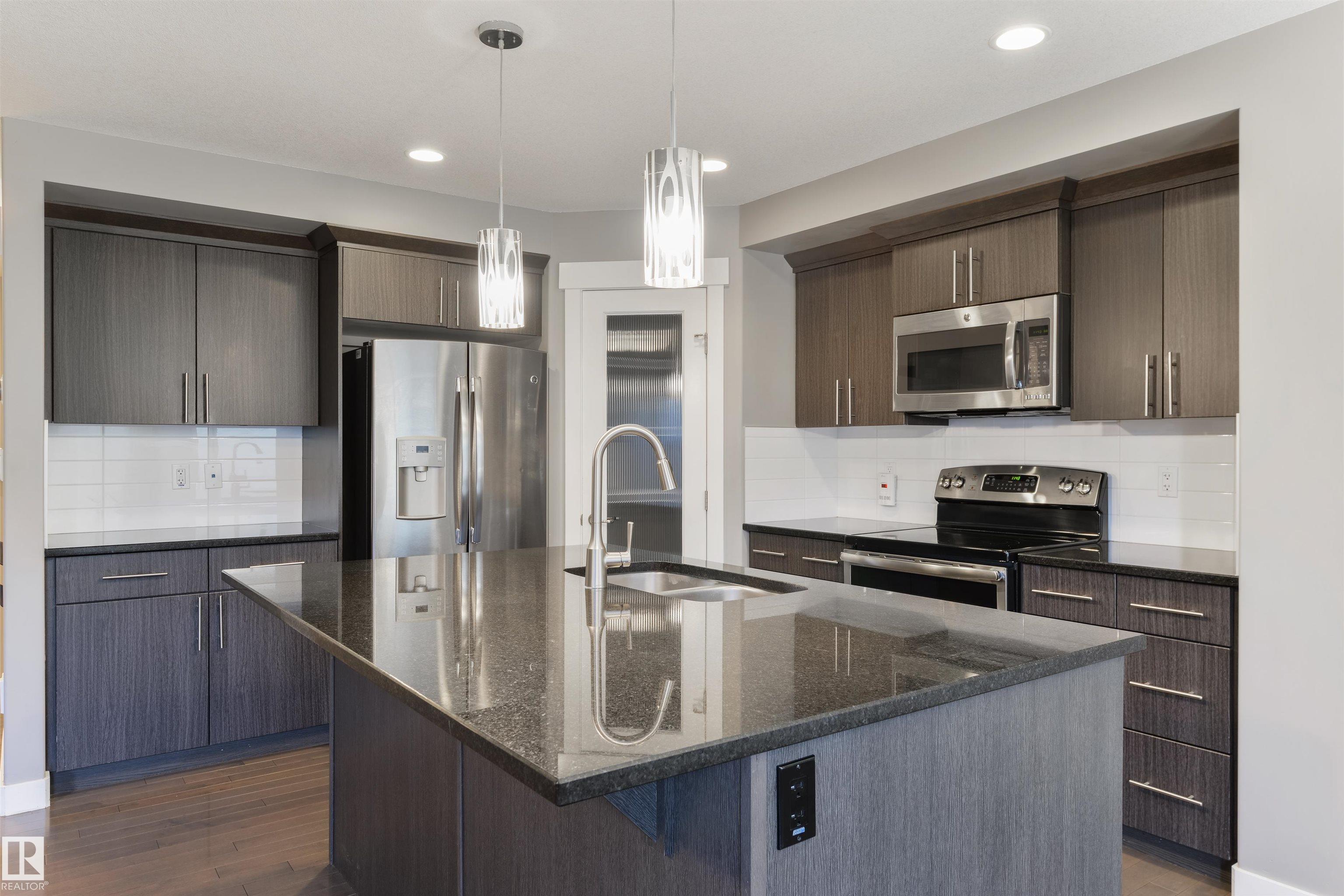 Photo of Listing #E4461643