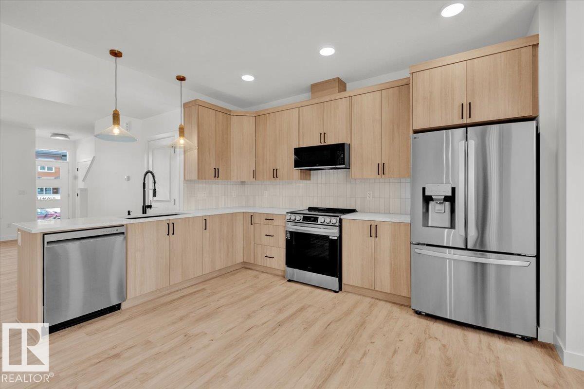 1329 Keswick Drive, Edmonton