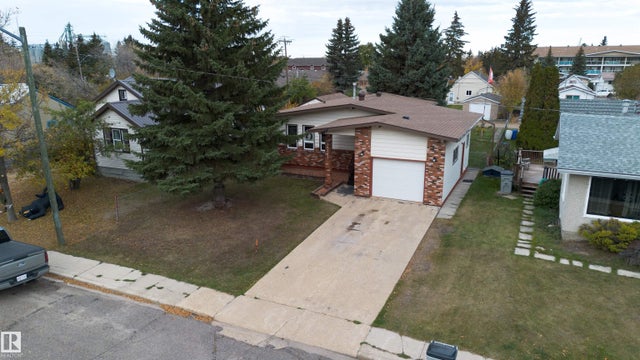 10212 105 Street, Westlock