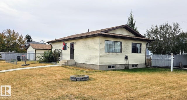 284 Porter Avenue, Millet