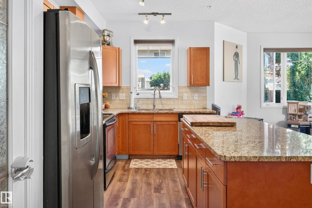 111 2035 Grantham Court Nw, Edmonton