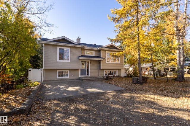 205 22106 S Cooking Lake Road, Rural Strathcona County