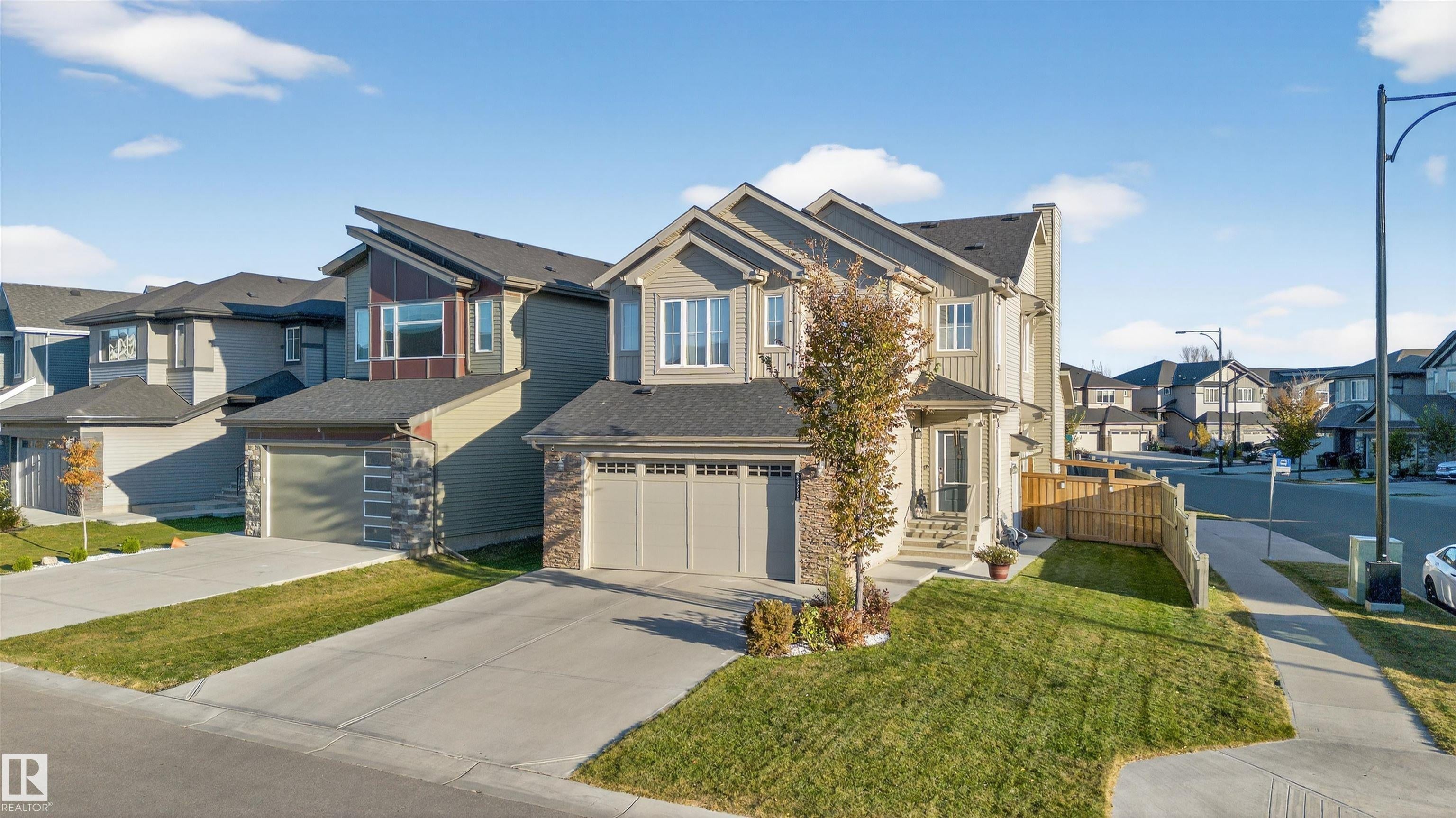 6351 Crawford Link, Edmonton