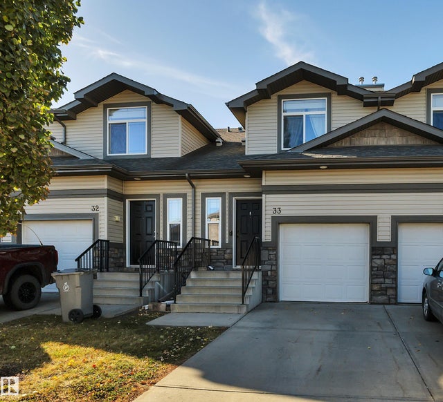 33 9511 102, Morinville