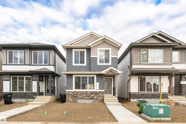 9566 Carson Bend, Edmonton