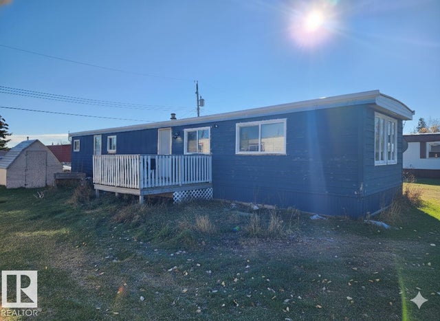5307 54 Street, Clyde