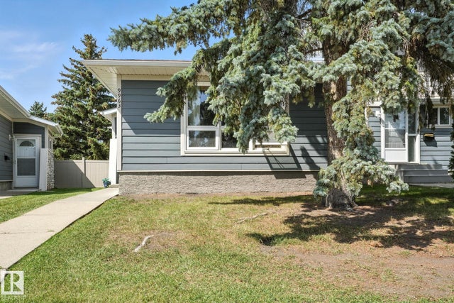 9963 171 Ave Nw, Edmonton