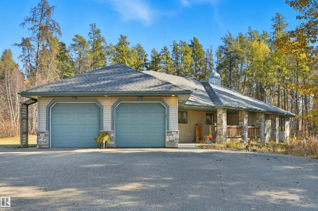 27 26213 Twp Road 512, Rural Parkland County