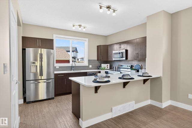 2126 24 Street Nw, Edmonton