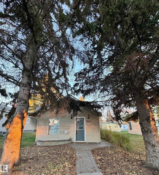 10115 105 Street, Westlock