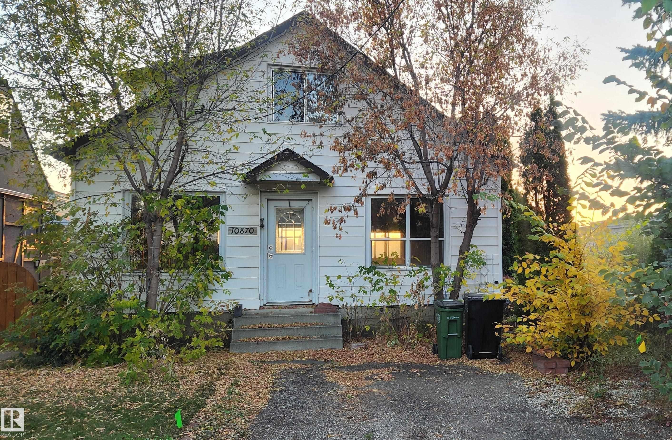 Edmonton Real Estate: Single Family Property for Sale in Virginia Park