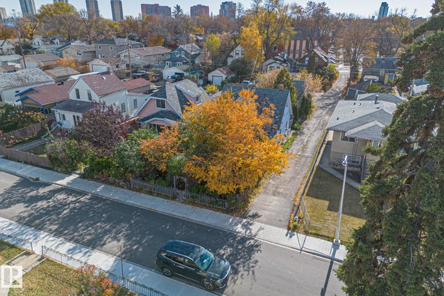 9325 110 Avenue Nw, Edmonton