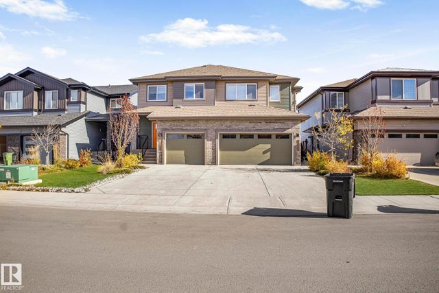 7615 Koruluk Place Sw, Edmonton