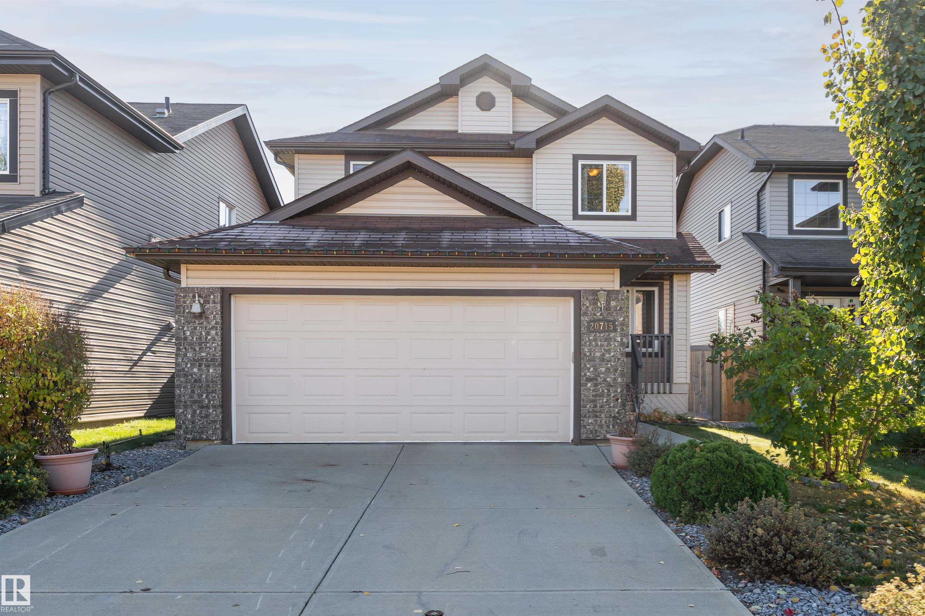 Photo for MLS®# E4462426 - home for sale at 20715 94 Avenue Northwest, Webber Greens, Edmonton AB