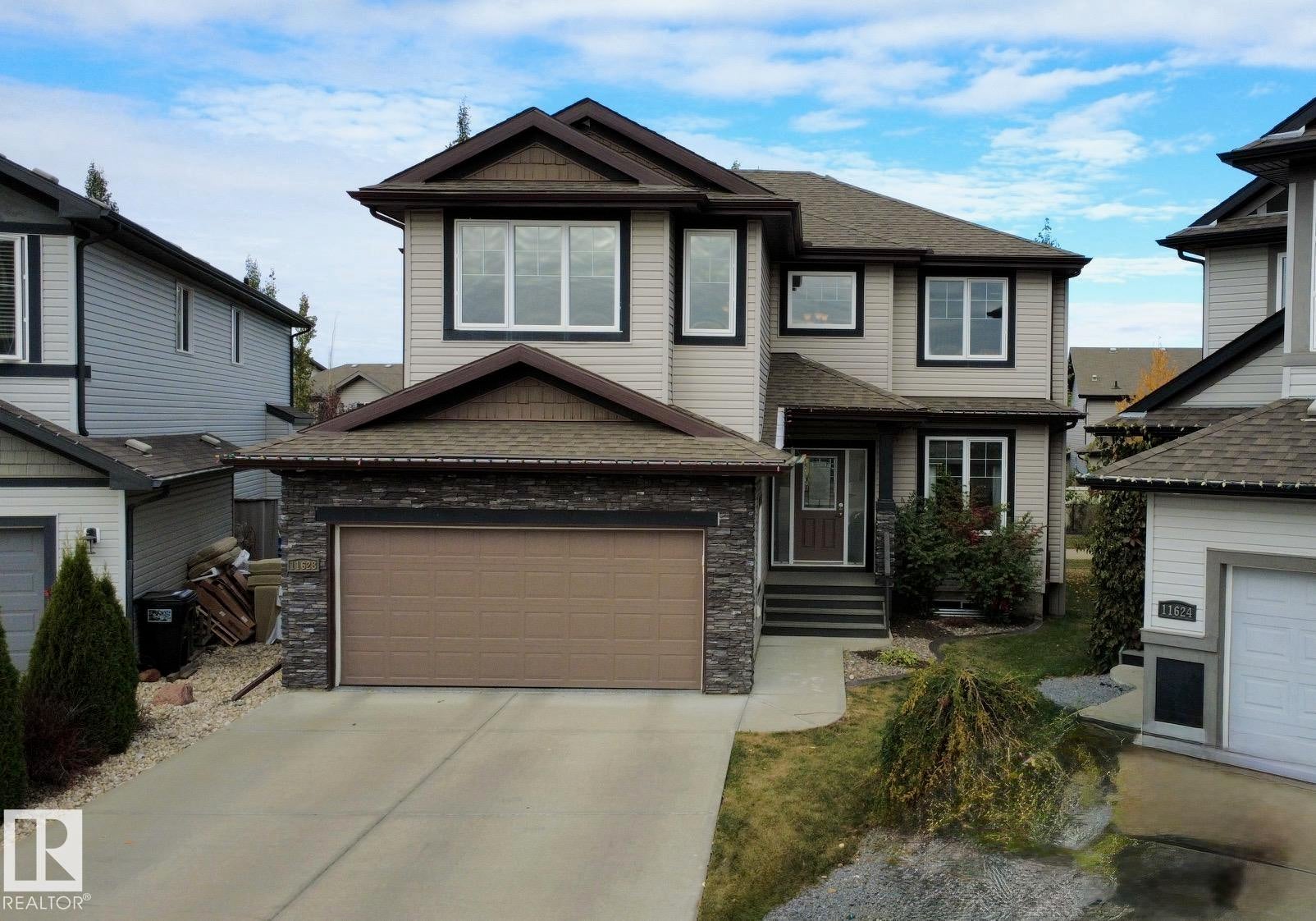 Single Family Property for Sale at 11628 16 Avenue Southwest, Edmonton: MLS®# E4462482