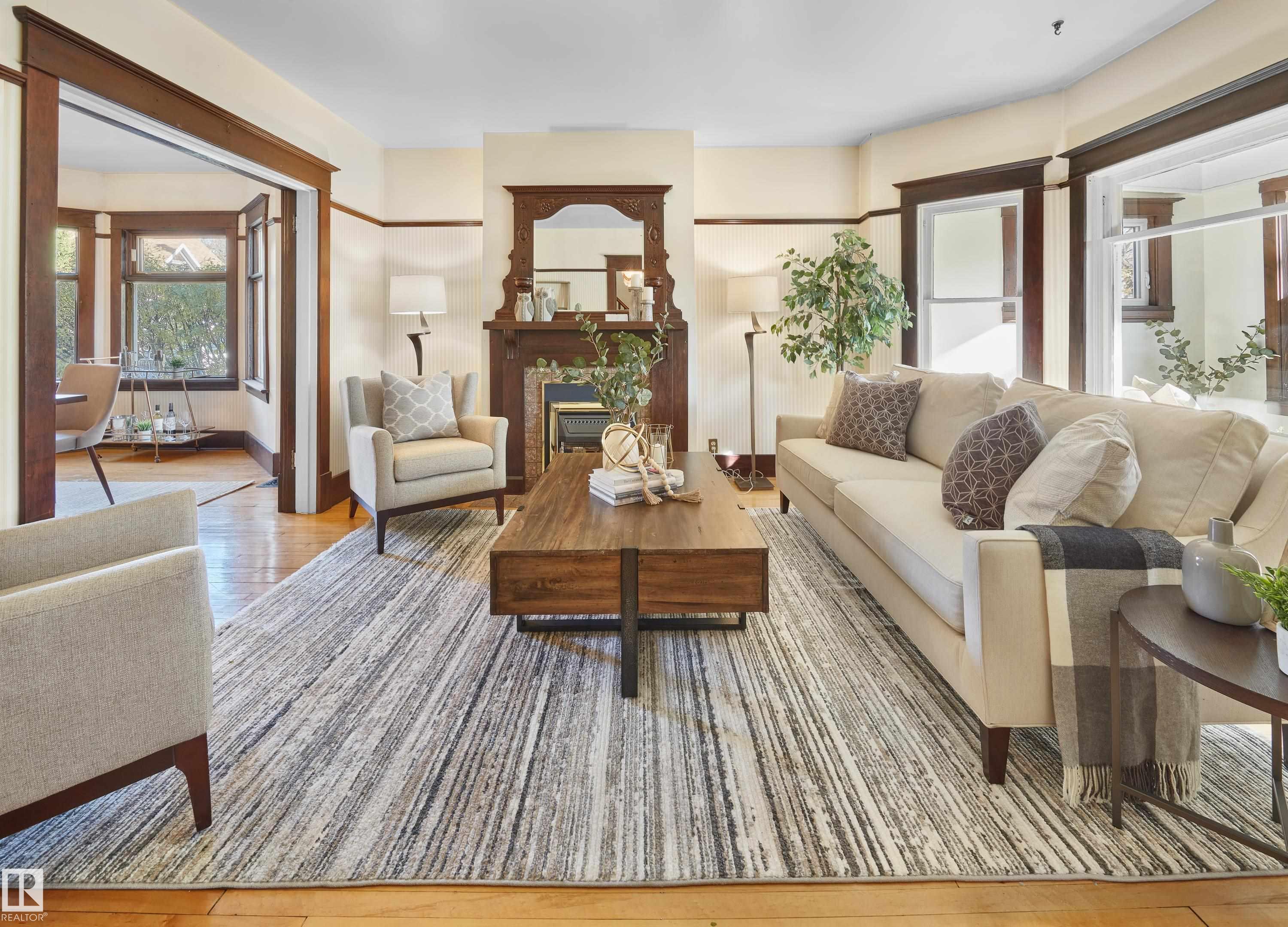 Photo for MLS®# E4462564 - home for sale at 12614 106 Avenue Northwest, Westmount, Edmonton AB