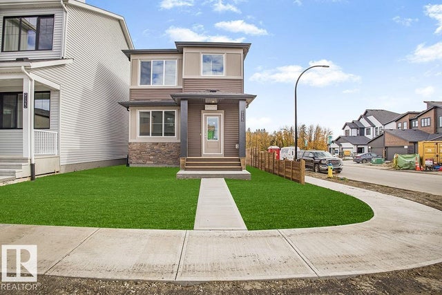 9125 Elves Loop Nw, Edmonton