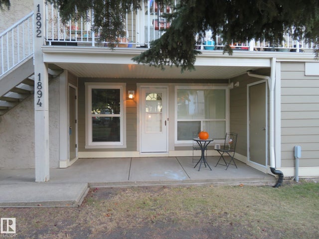 1894 111a Street Nw, Edmonton