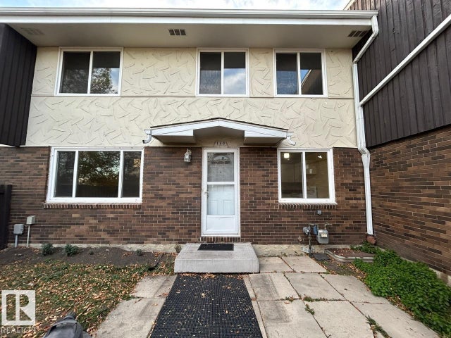 130 Roseland Village, Edmonton