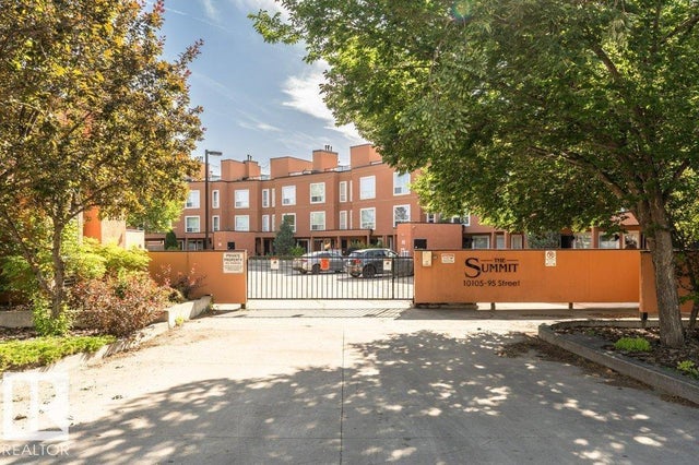 214 10105 95 Street Nw, Edmonton