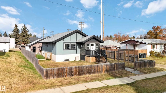 5012 49 Avenue, Bon Accord
