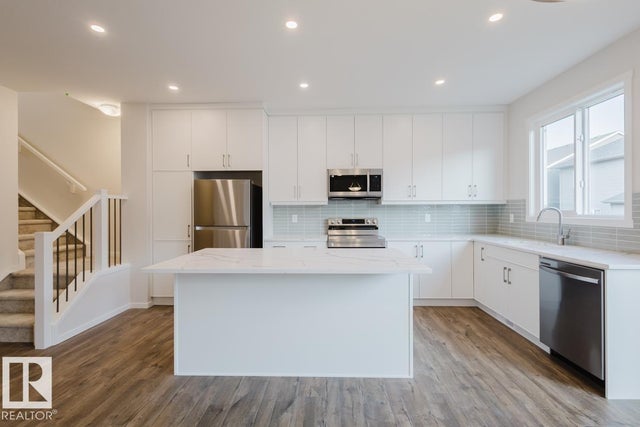 20409 16a Avenue Nw, Edmonton