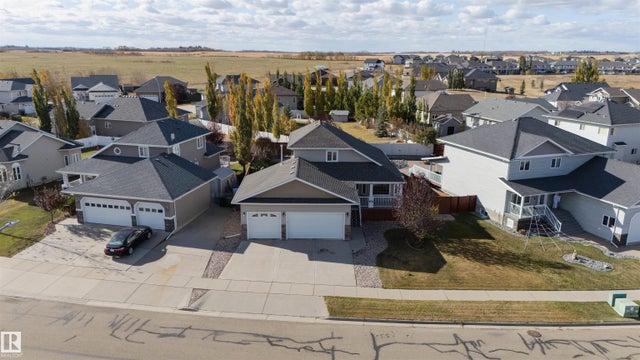 3712 69 Street, Camrose