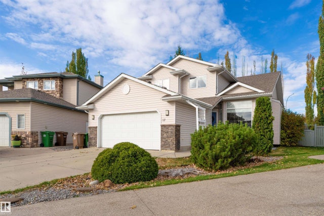 17 Olmstead Crest, St. Albert